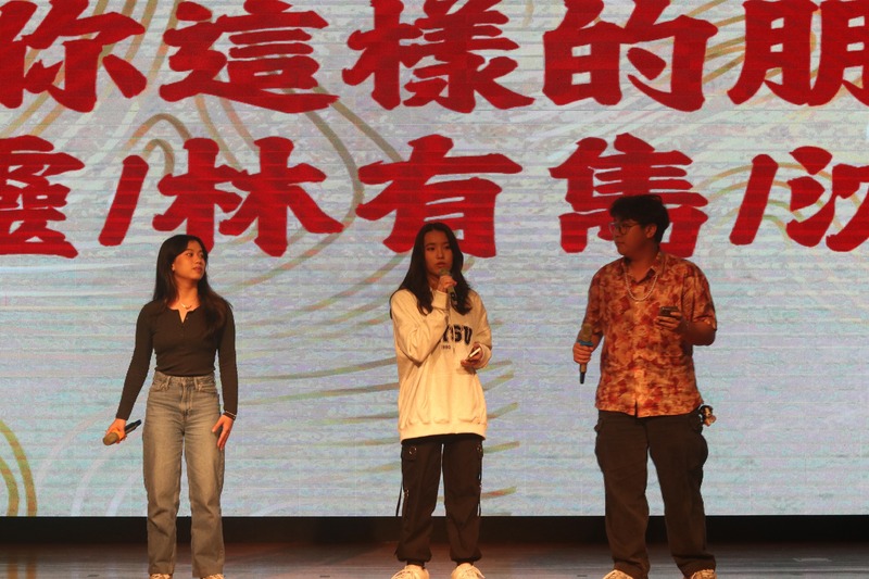 陳以靈、林有雋與沈詩詠將合唱〈像你這樣的朋友〉🎤，用溫暖的歌聲傳遞友情與祝福🤝，為新春活動增添感動與美好回憶🎶。