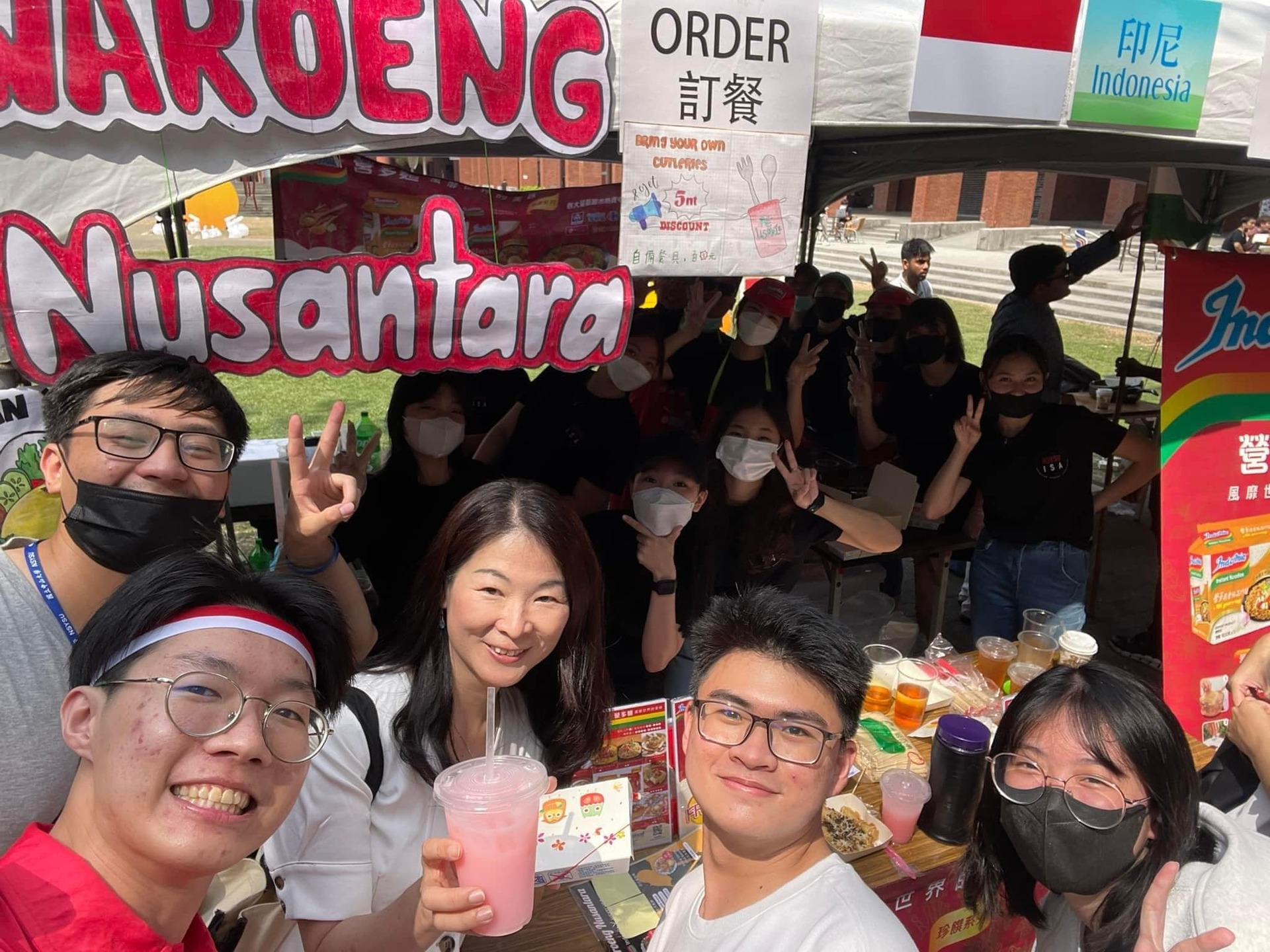 【活動回顧】111學年度 國際嘉年華(另開新視窗/jpg檔)圖片