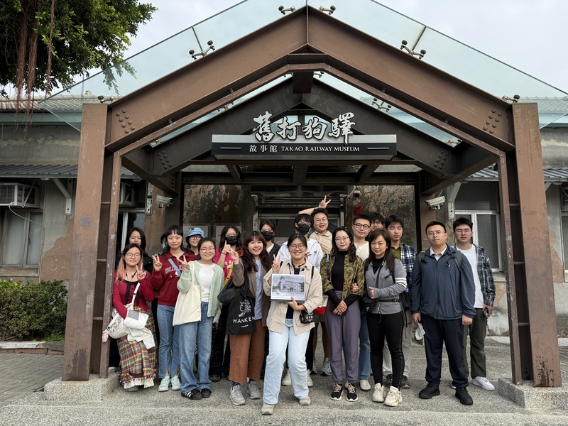 2025 春季班走訪鹽埕在地之旅圖片(另開新視窗)